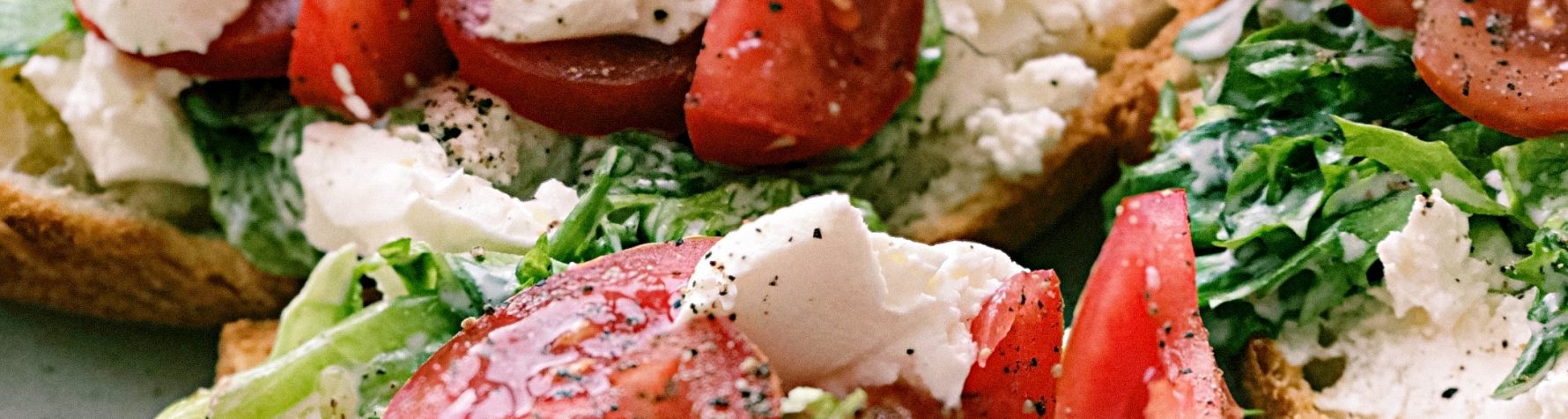 Grzanki z grilla caprese
